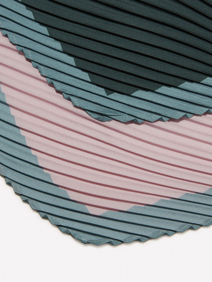 Multicolor pleated scarf - null - Multi-color | Sisley image number 2